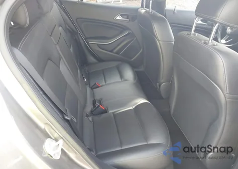 2017 Mercedes-Benz Gla 250 z USA, uszkodzony, nr VIN WDCTG4EB6HJ294269